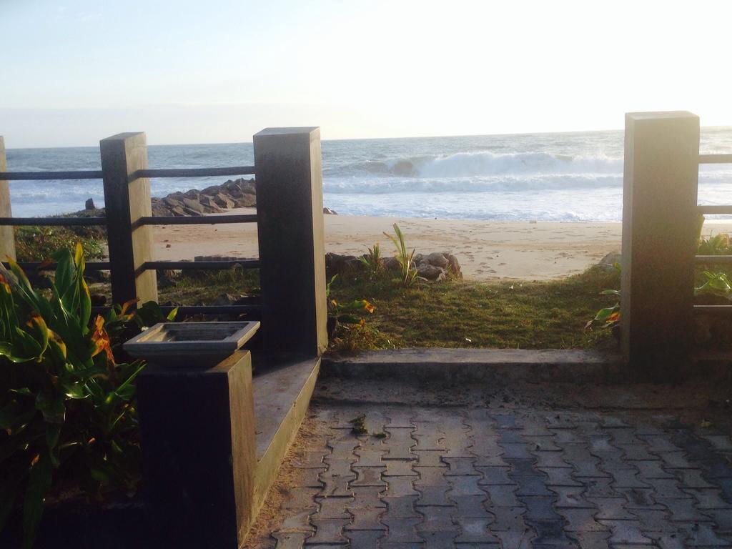 Rainbow Beach Hotel Hikkaduwa Εξωτερικό φωτογραφία