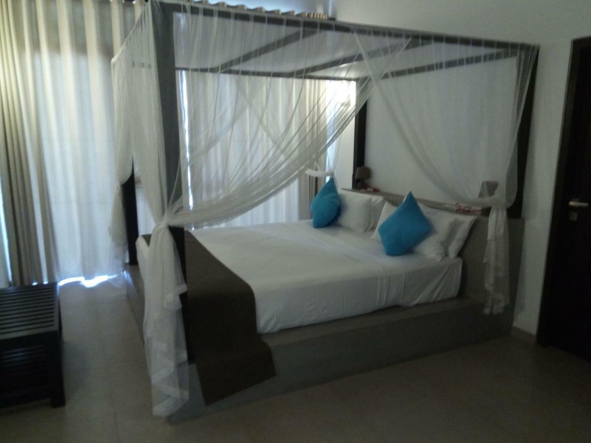 Rainbow Beach Hotel Hikkaduwa Εξωτερικό φωτογραφία